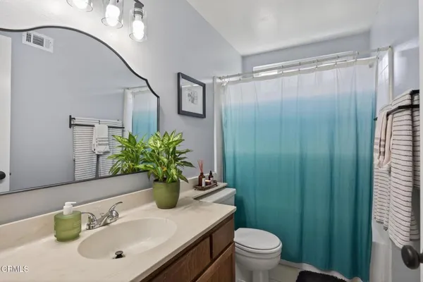 $939,000 | 1570 Burning Tree Drive, Thousand Oaks, CA 91362
