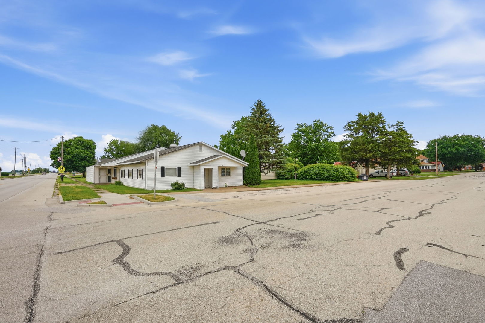 305 North 1st Street Alpha, IL 61413 - Photo 3 of 8