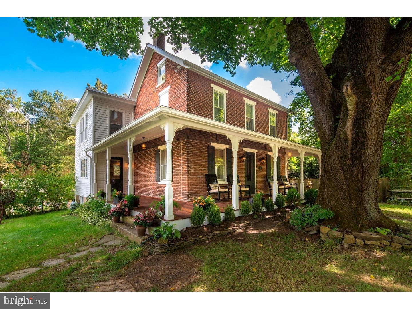 160 Stouts Valley Road Easton, PA 18042 - Photo 2 of 25