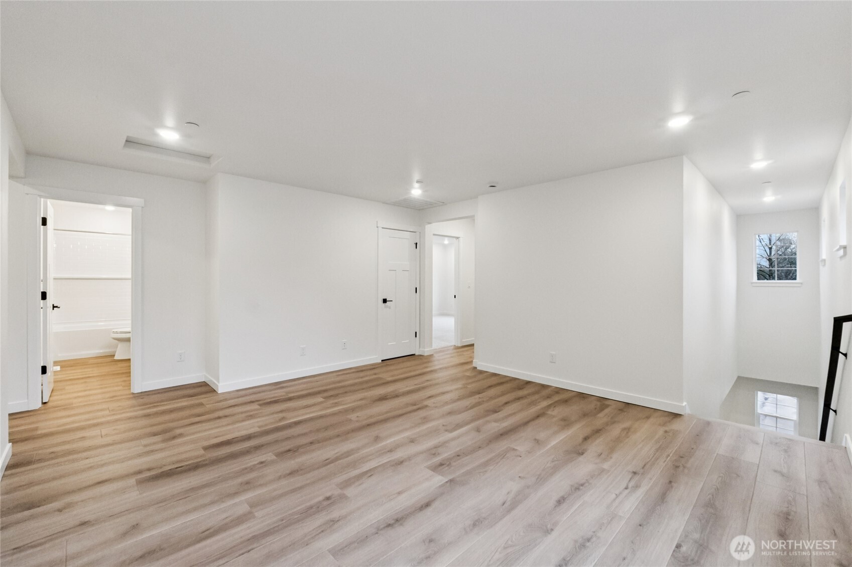 24327 13 Avenue Southeast, Unit CR19 Bothell, WA 98021 - Photo 11 of 29