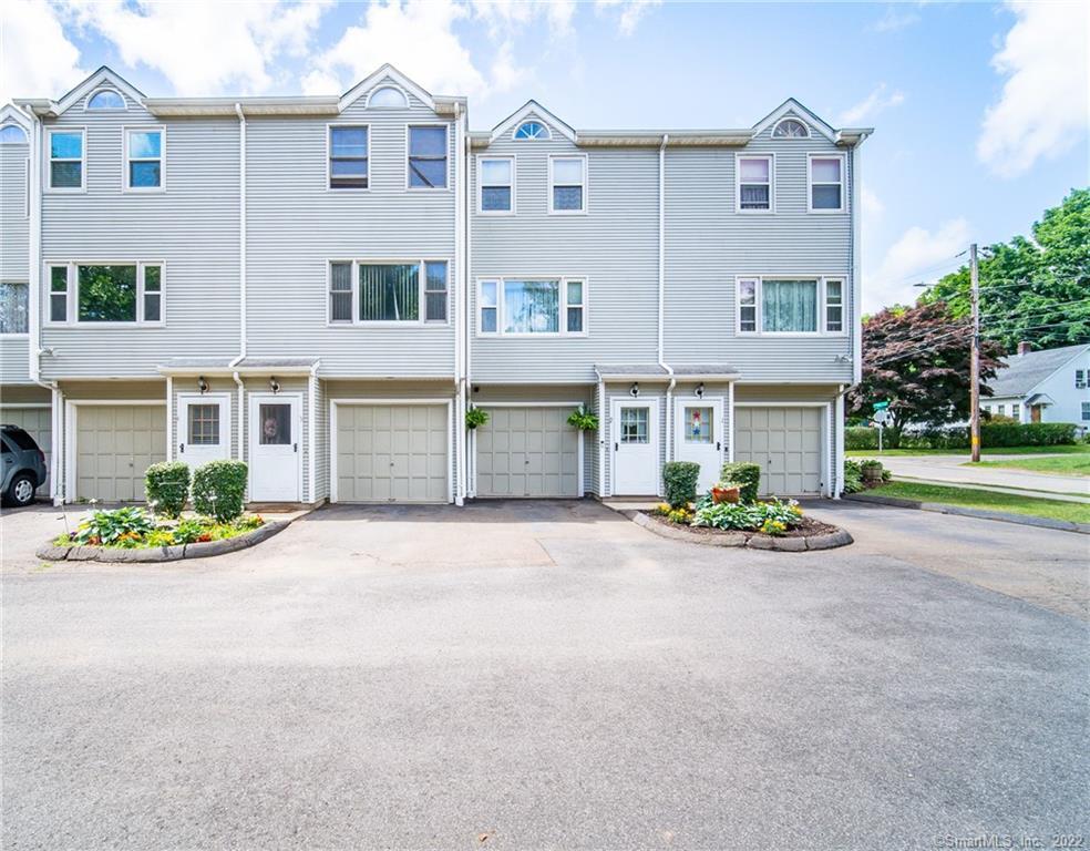74 Webb Street, Unit 4 Meriden, CT 06451 - Photo 1 of 1 Gallery Image 1