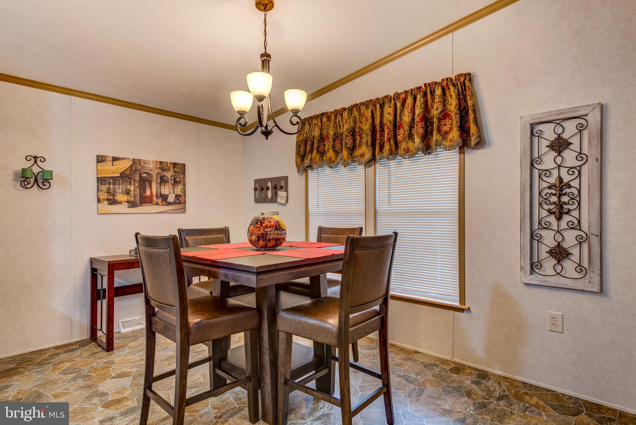 34 Ridgewood Manor Manheim, PA 17545 - Photo 15 of 25