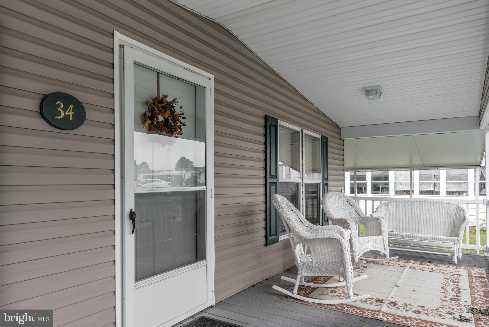 34 Ridgewood Manor Manheim, PA 17545 - Photo 4 of 25