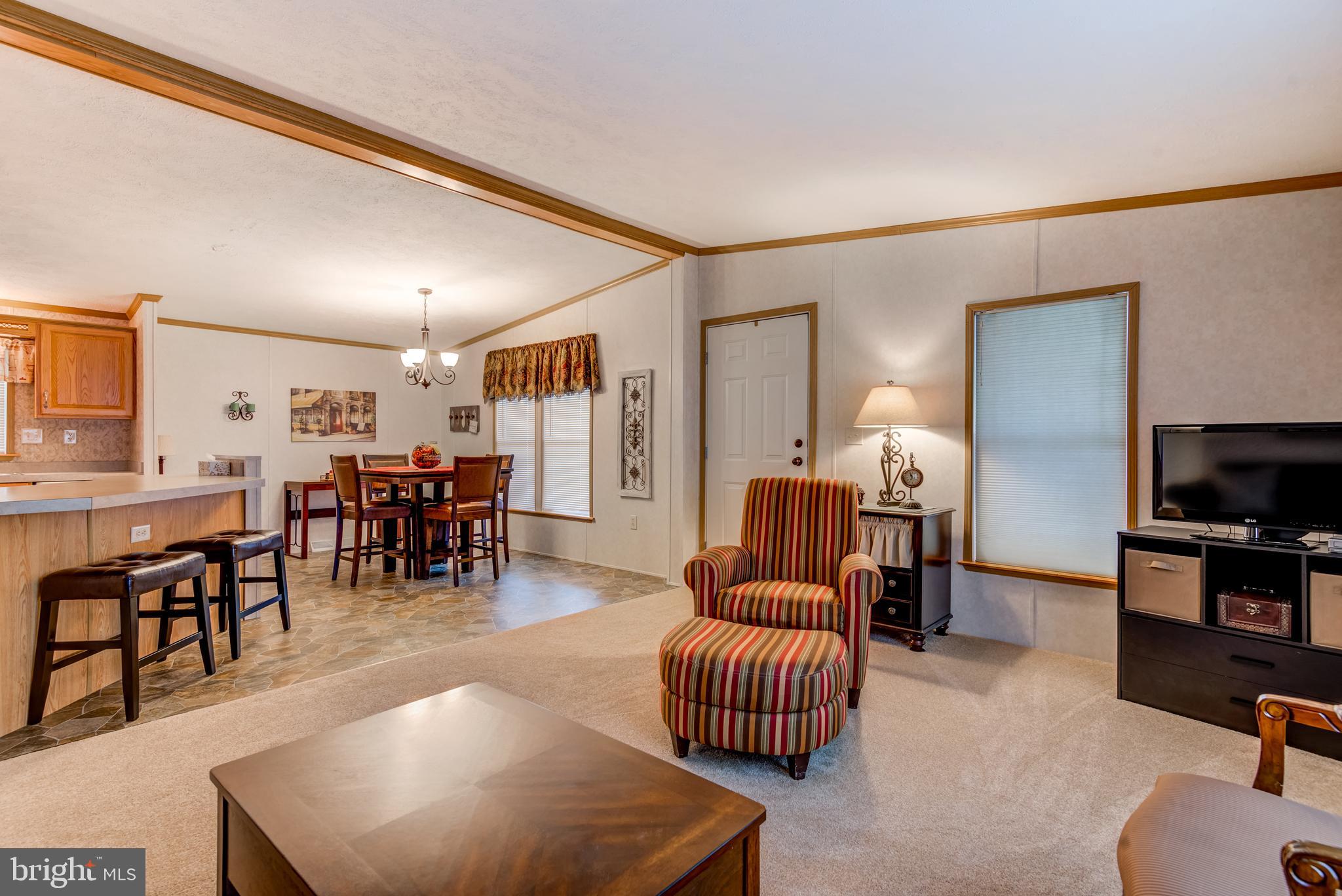34 Ridgewood Manor Manheim, PA 17545 - Photo 7 of 25