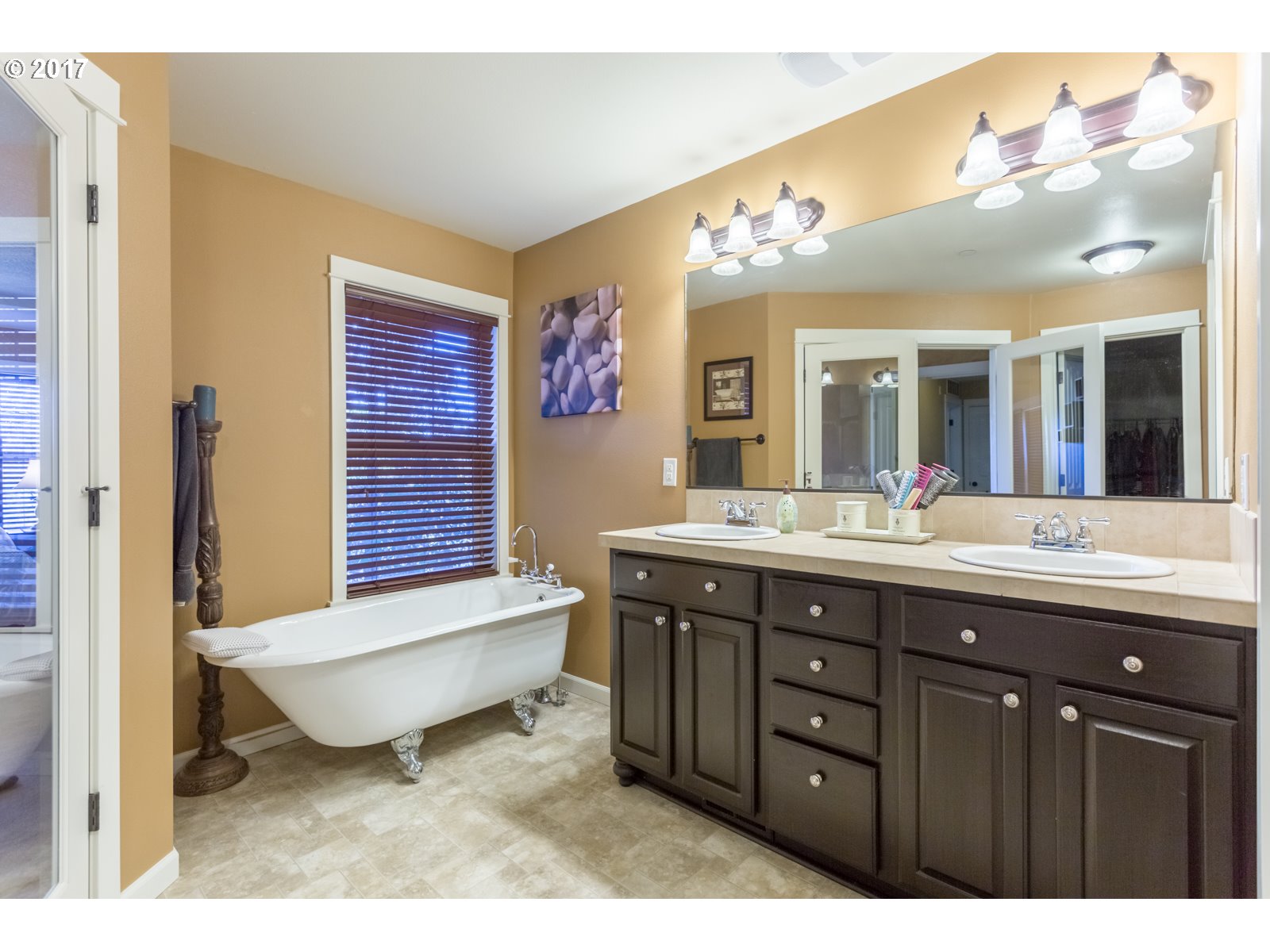9205 Northwest Germantown Road Portland, OR 97231 - Photo 11 of 26 Gallery Image 11