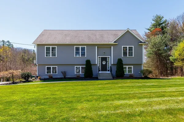 $560,000 | 1 Sherry Lane, Spencer, MA 01562