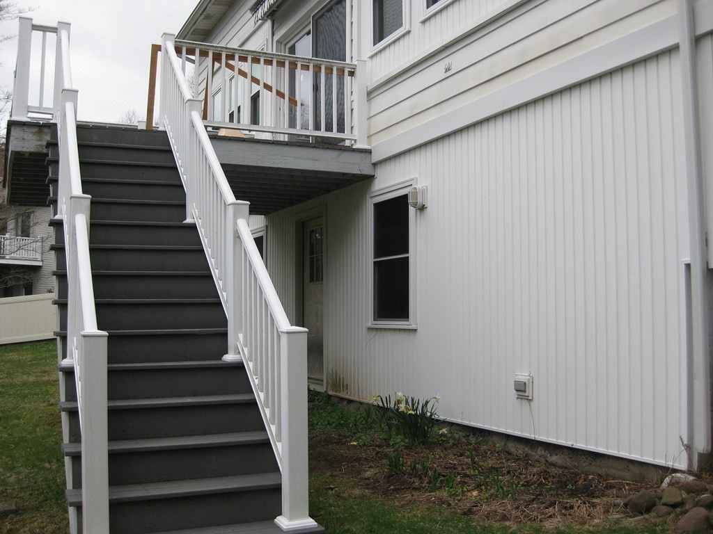 3230 Phelps Road Suffield, CT 06093 - Photo 32 of 36