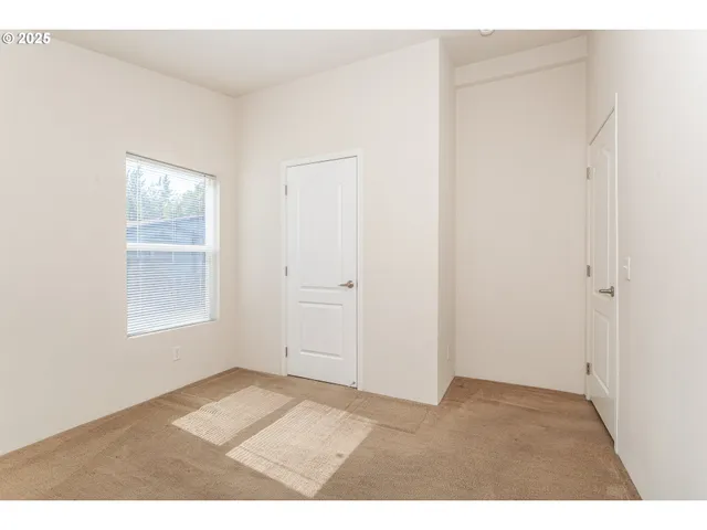 $107,000 | 5200 Southeast 132nd Avenue, Portland, OR 97236