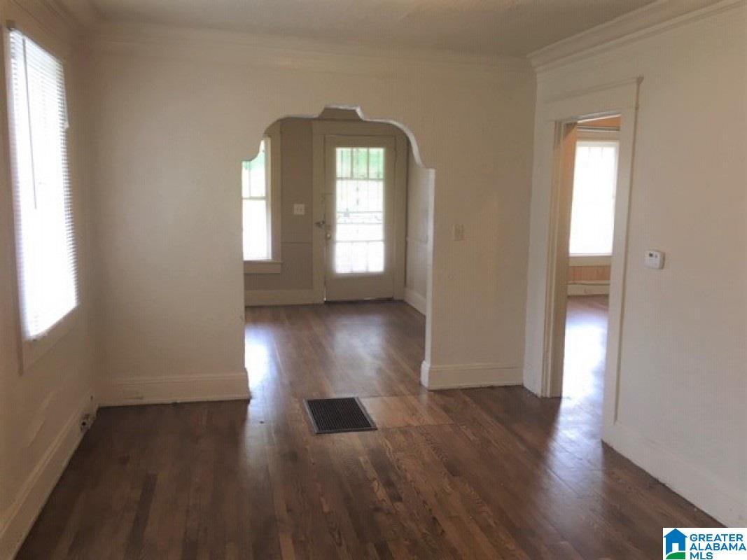8219 Rugby Avenue Birmingham, AL 35206 - Photo 5 of 11