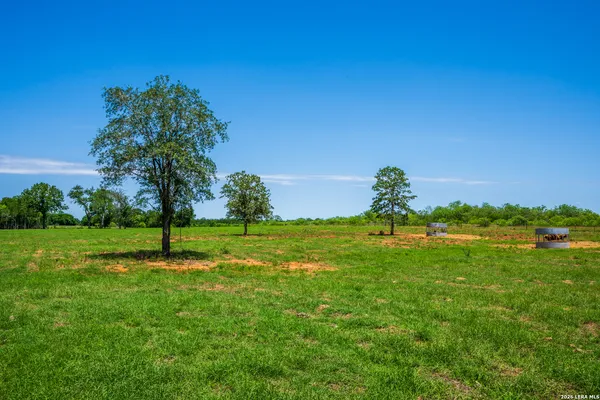 $975,000 | 11259 Highway 80, Leesville, TX 78122