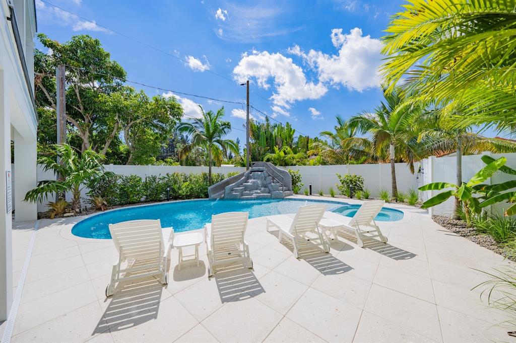 6910 Midnight Pass Road, Unit B Sarasota, FL 34242 - Photo 39 of 48