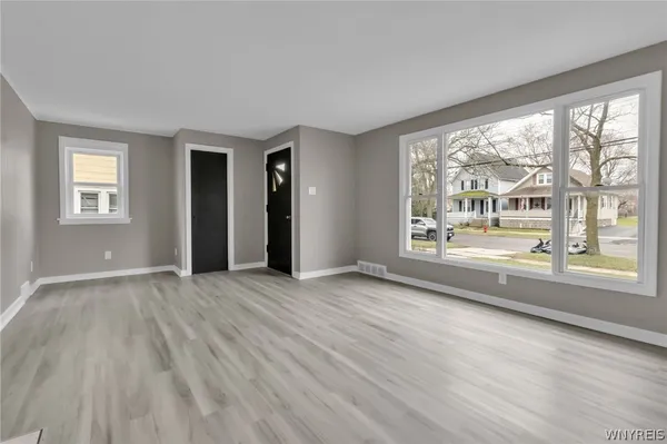 $259,900 | 223 Kohler Street, Tonawanda, NY 14150