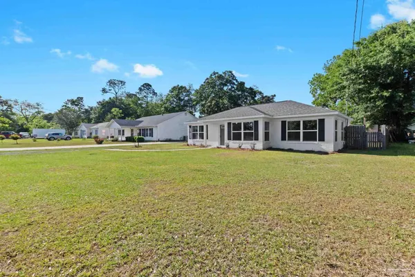 $189,900 | 311 Cloverdale Road, Atmore, AL 36502