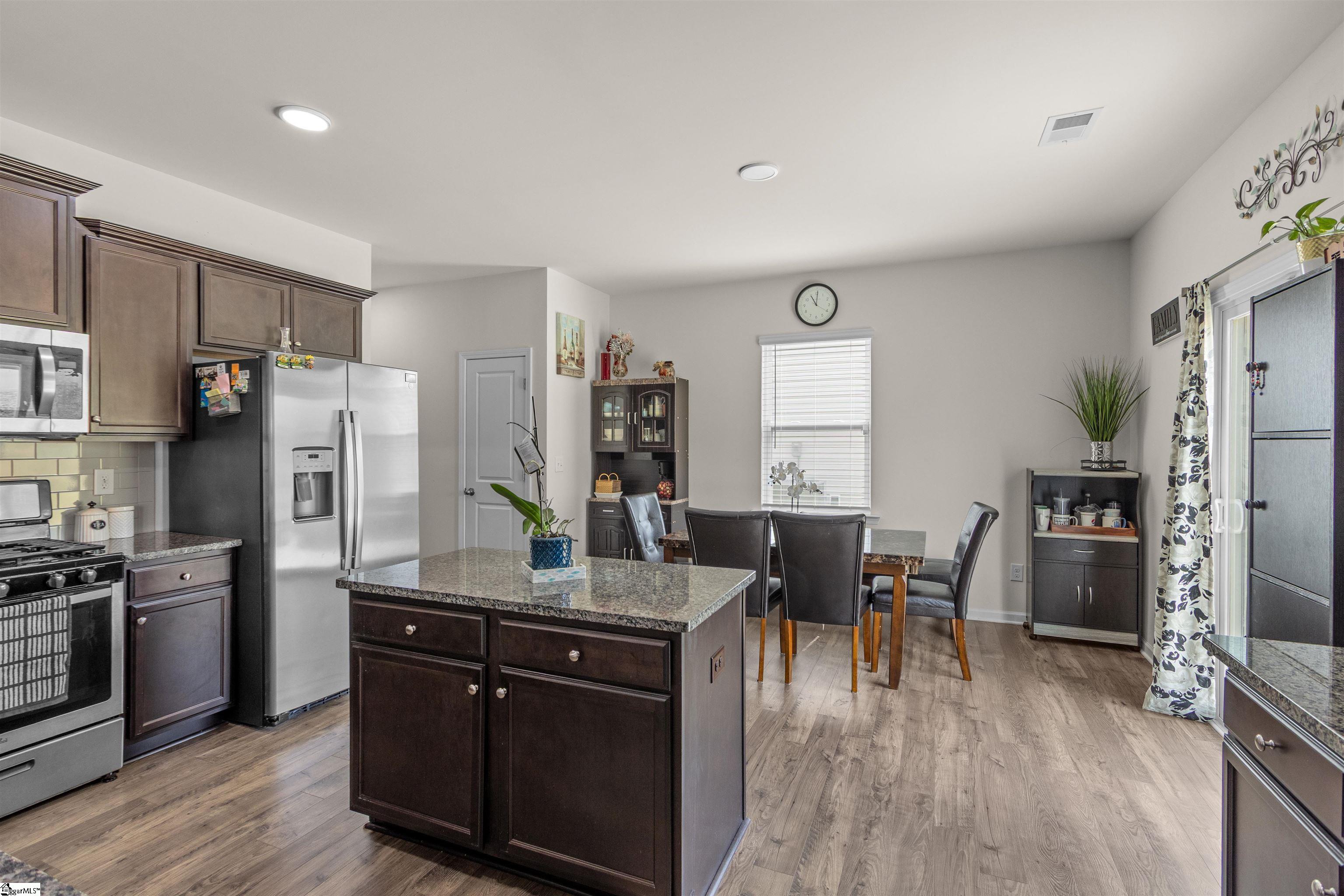 19 Darrowby Way Simpsonville, SC 29680 - Photo 15 of 50