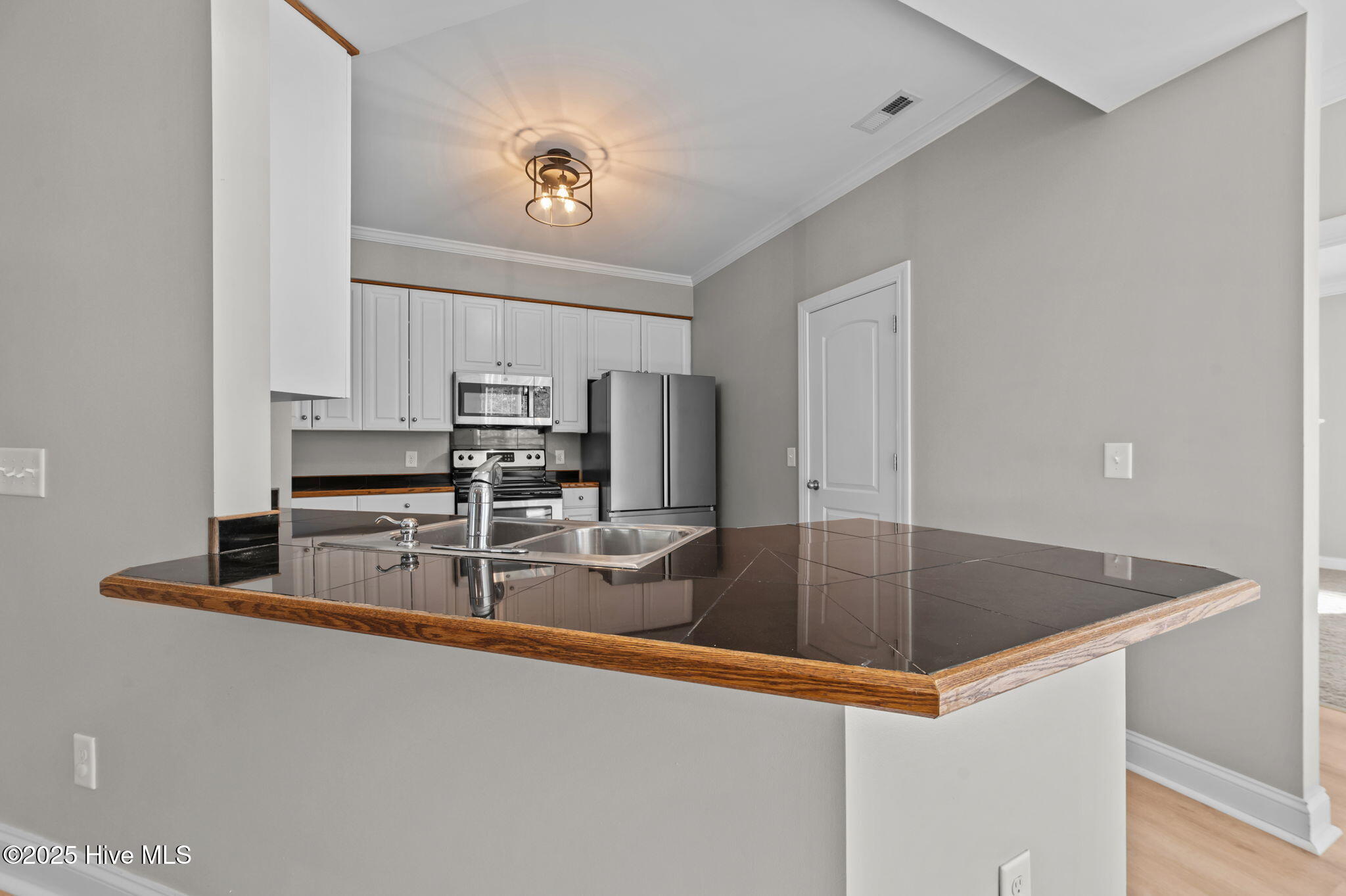 2104 Tulls Cove Road Winterville, NC 28590 - Photo 9 of 48 1000060688