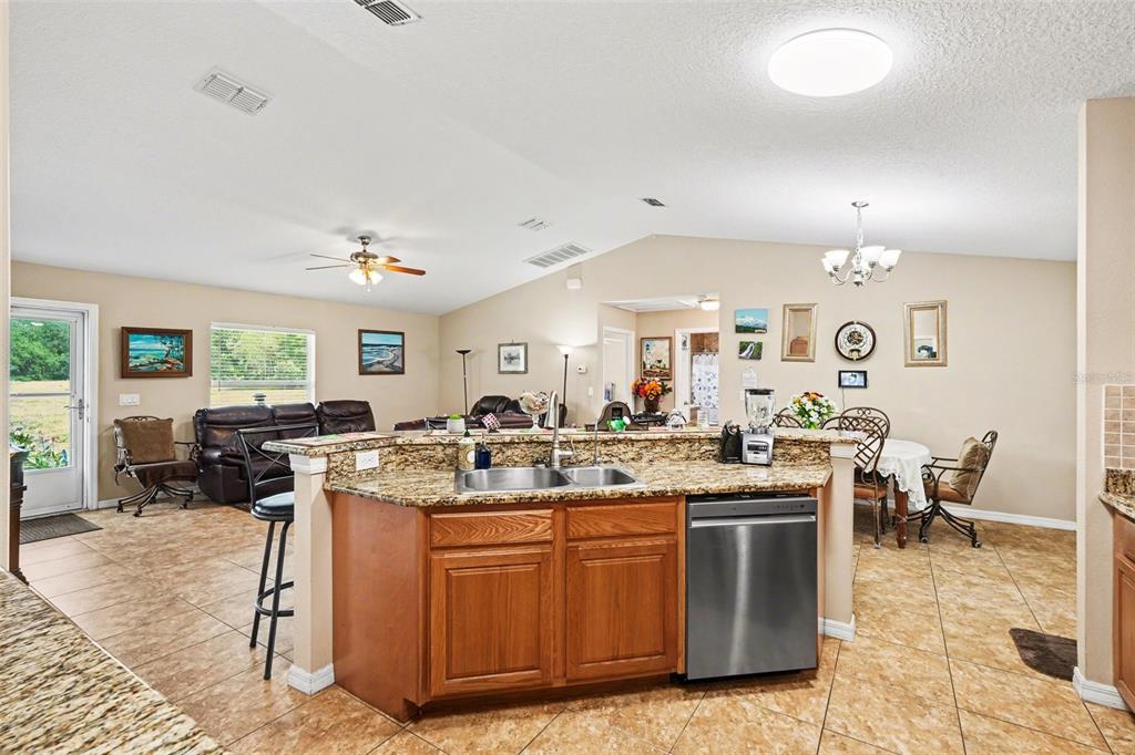 3147 Sydney Dover Road Dover, FL 33527 - Photo 15 of 26