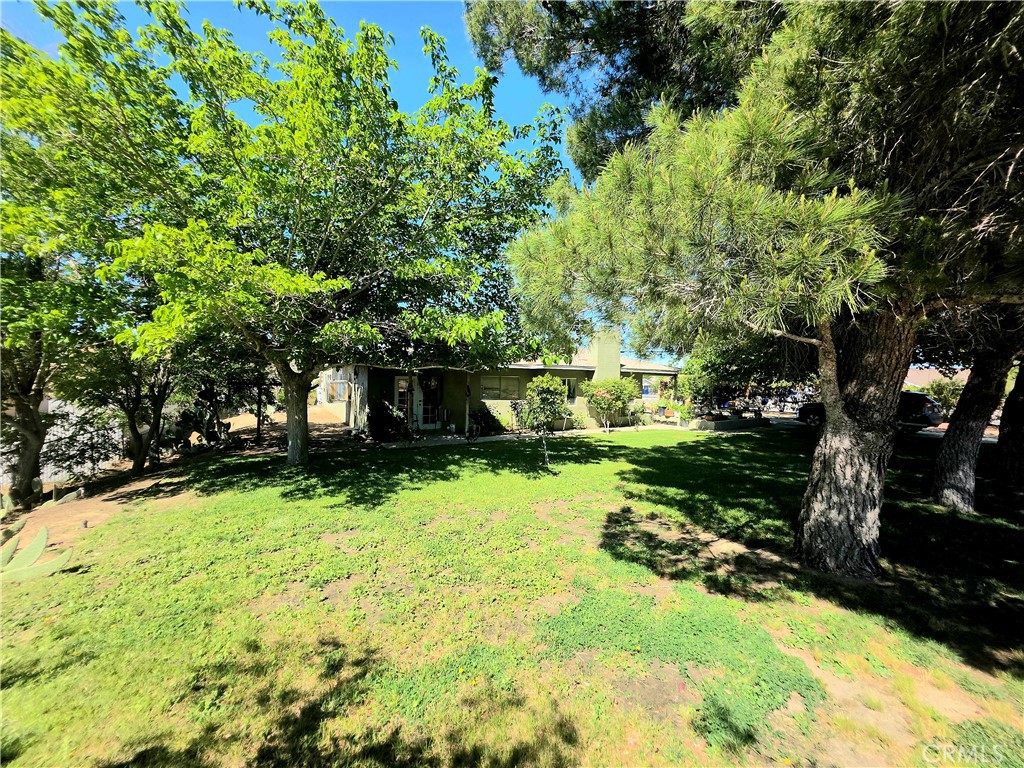 16486 Hughes Road Victorville, CA 92395 - Photo 3 of 23