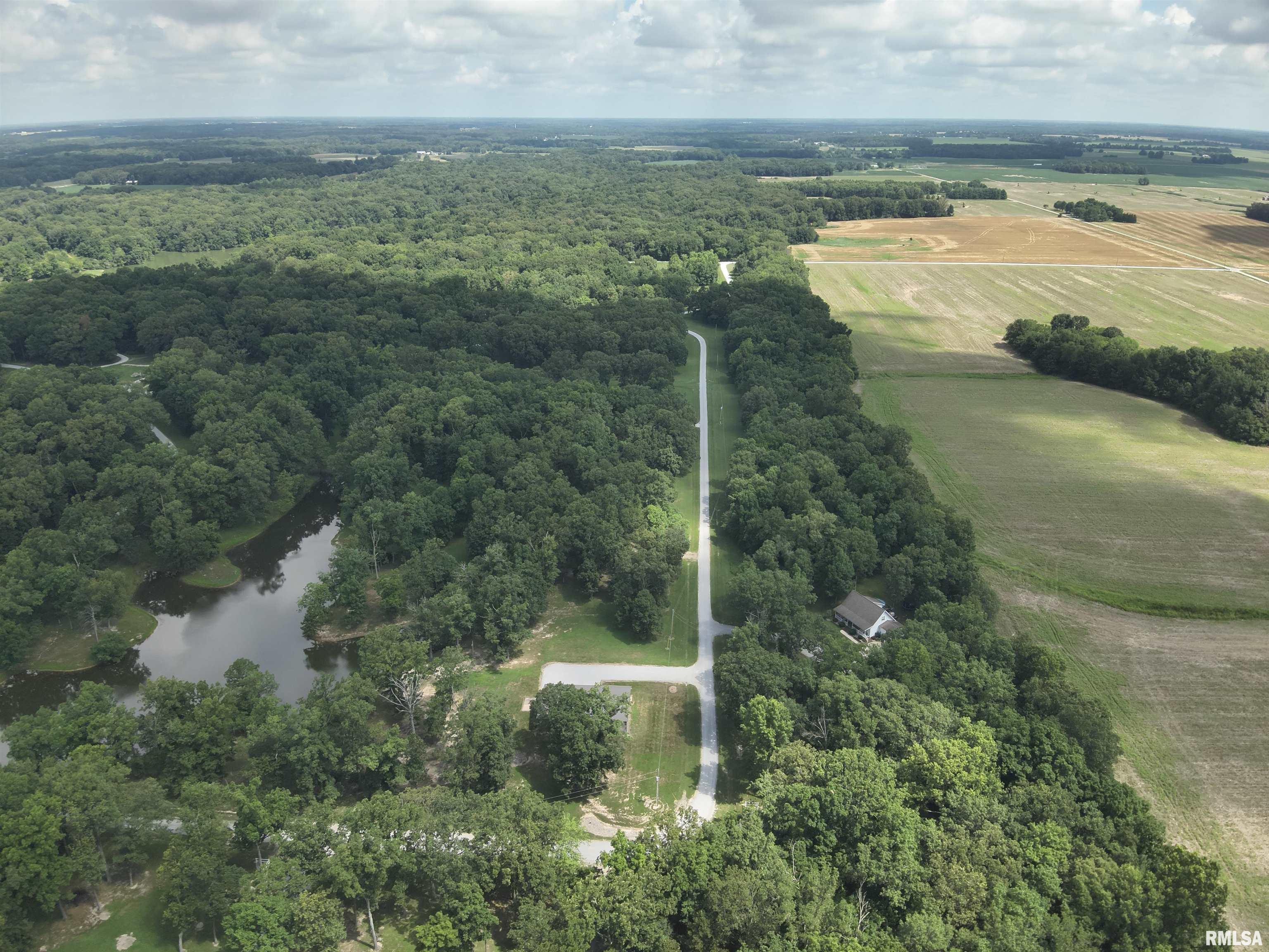 50-51 Deer Park Drive Dix, IL 62830 - Photo 10 of 17