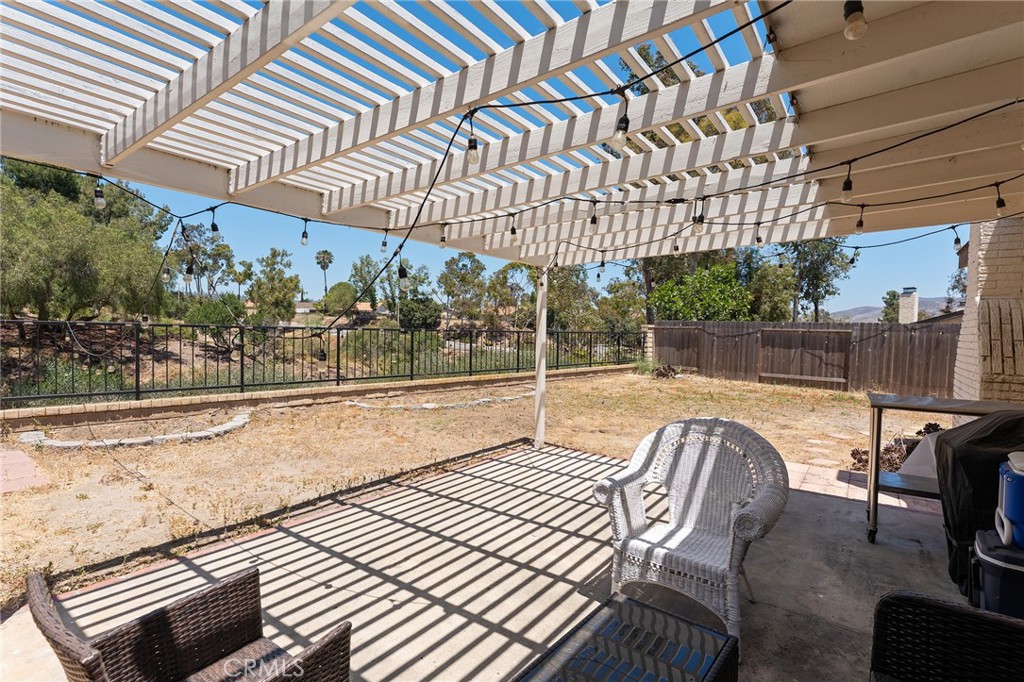 5259 Creekside Road Camarillo, CA 93012 - Photo 18 of 20