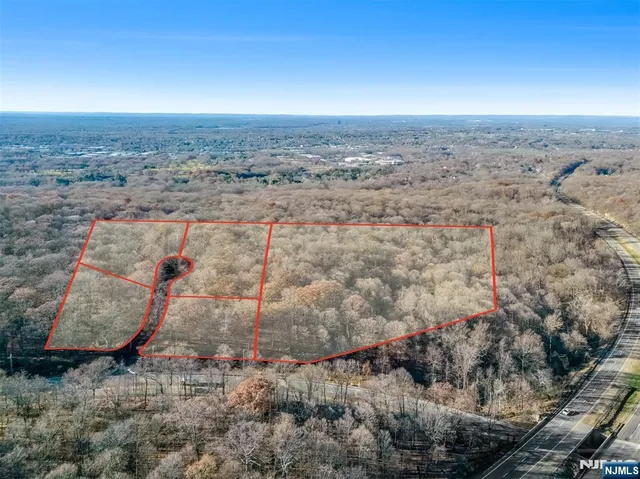 a view of city view with beach