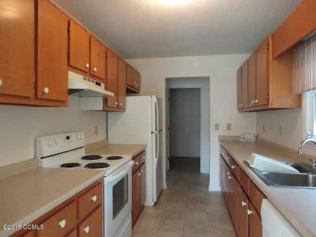 804 Barbour Road Morehead City, NC 28557 - Photo 4 of 25 DSC00003