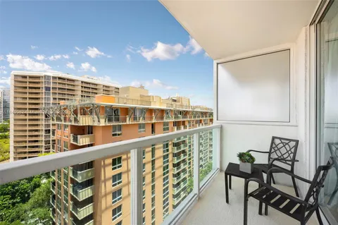 $688,700 | 2889 McFarlane Road, Unit 905, Coconut Grove, FL 33133