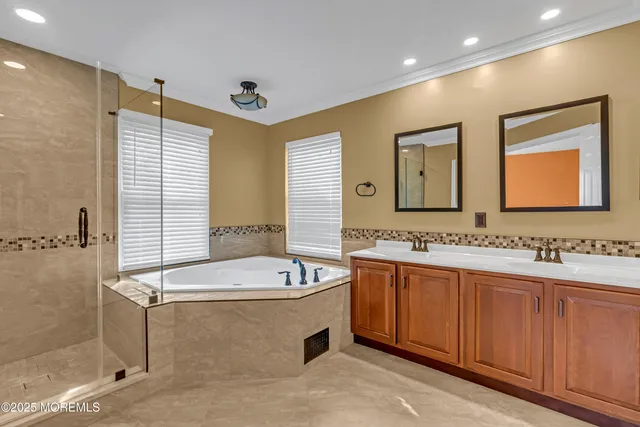 $790,000 | 11 Turnberry Drive, Manalapan, NJ 07726