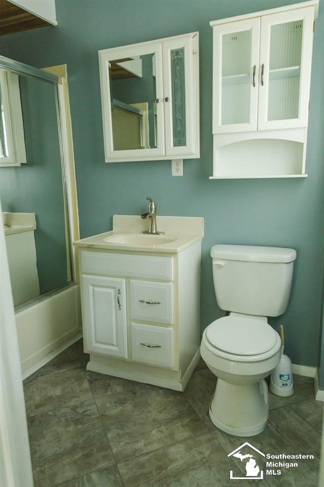 1802 East Valley Road Adrian, MI 49221 - Photo 23 of 34
