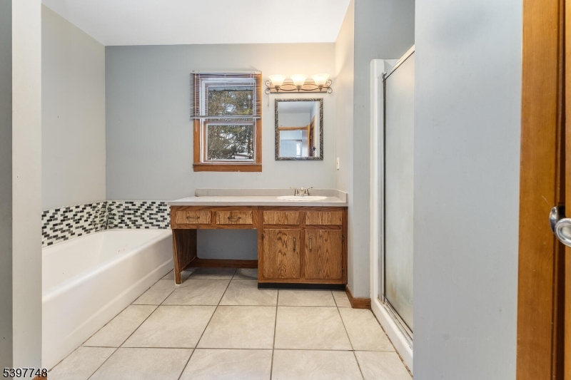 53 Jacobs Road Rockaway, NJ 07866 - Photo 5 of 21