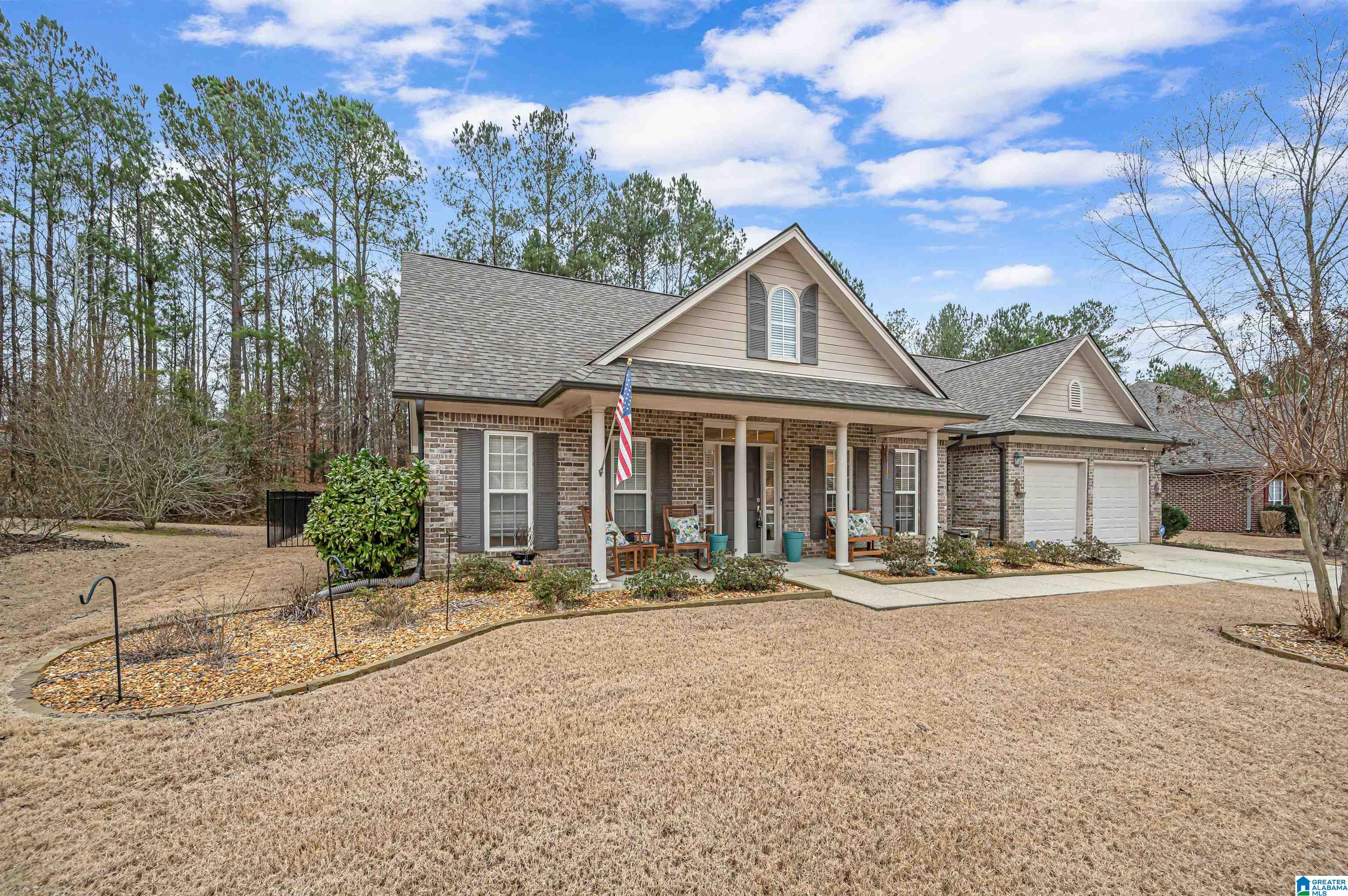 527 Chesser Circle Chelsea, AL 35043 - Photo 2 of 45