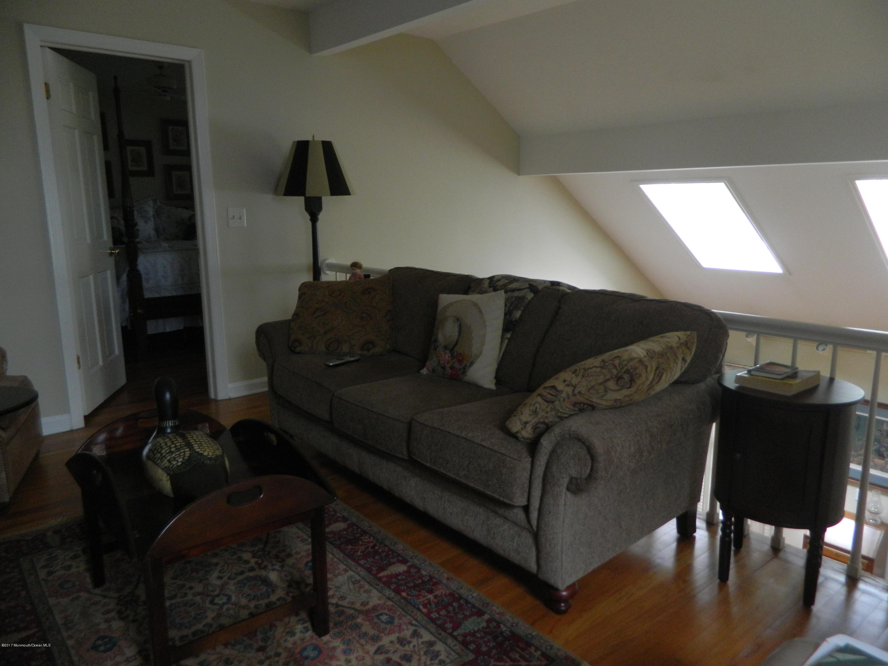 2 Berkeley Square Brielle, NJ 08730 - Photo 15 of 17 2013-05-29 19.35.35