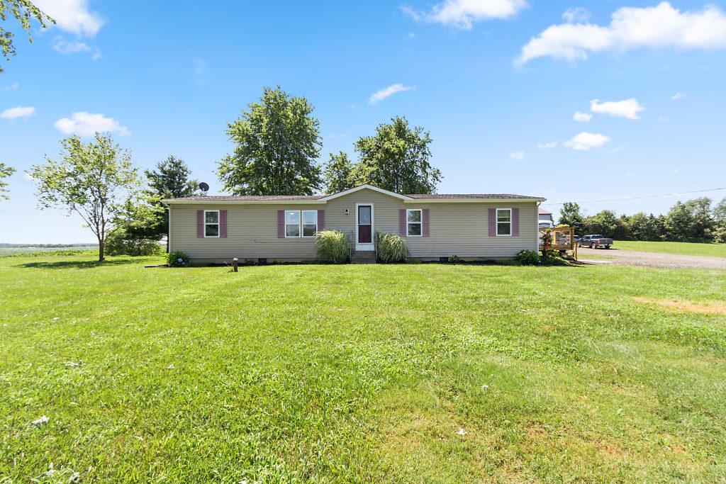 7242 York Road Southwest Pataskala, OH 43062 - Photo 23 of 35