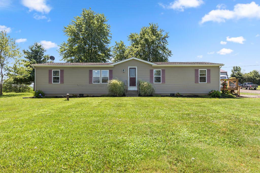 7242 York Road Southwest Pataskala, OH 43062 - Photo 5 of 35