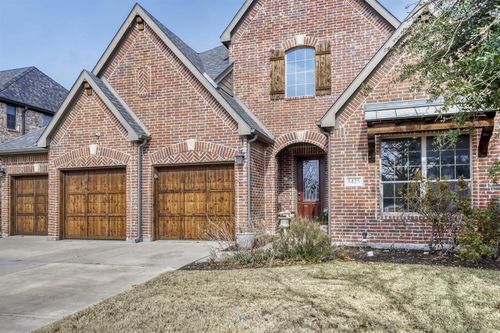 1425 Wildrye Ridge Celina, TX 75009 - Photo 3 of 32 front view of a house