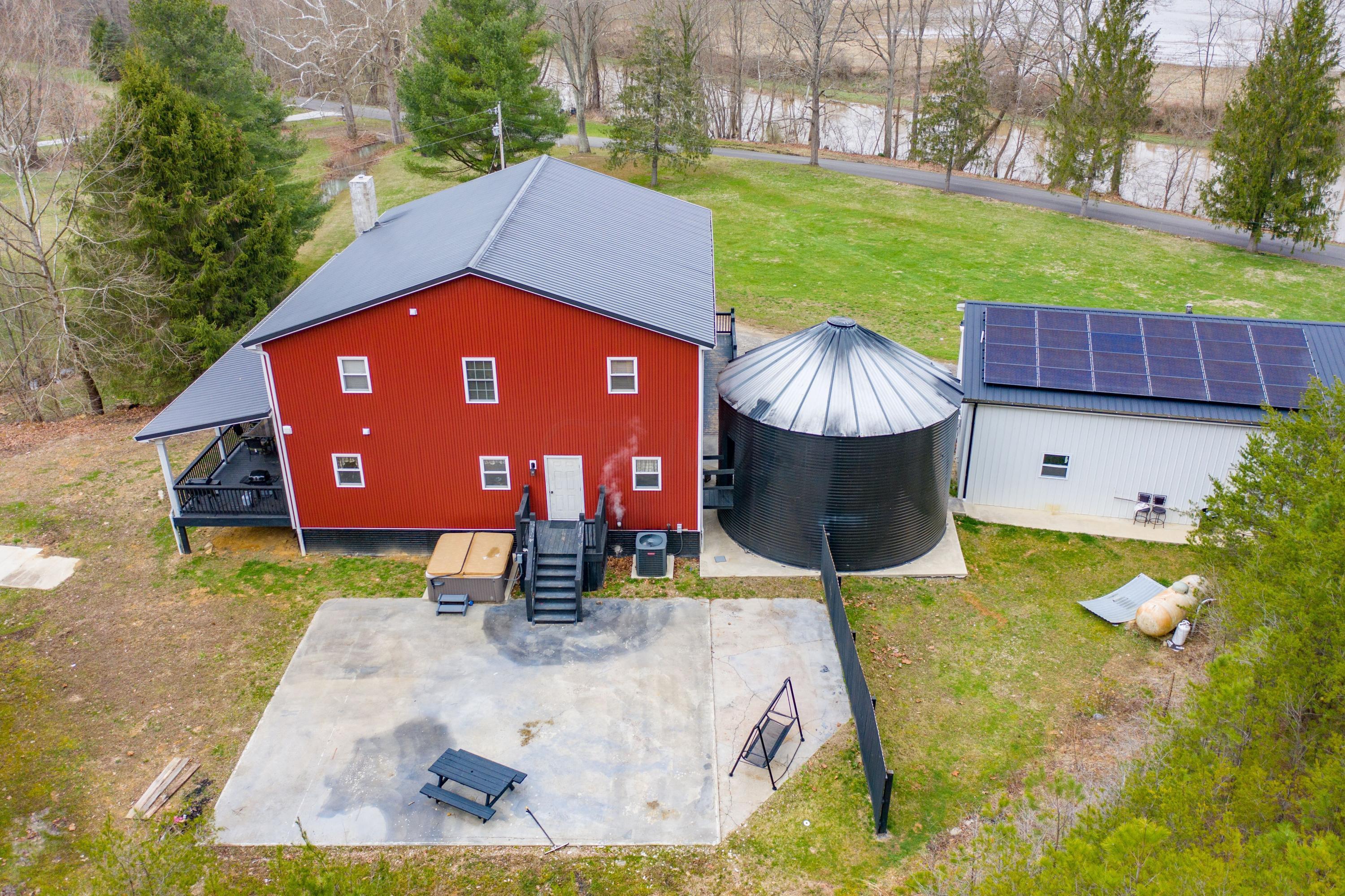 5835 Swartz Mill Road Southeast Sugar Grove, OH 43155 - Photo 4 of 27