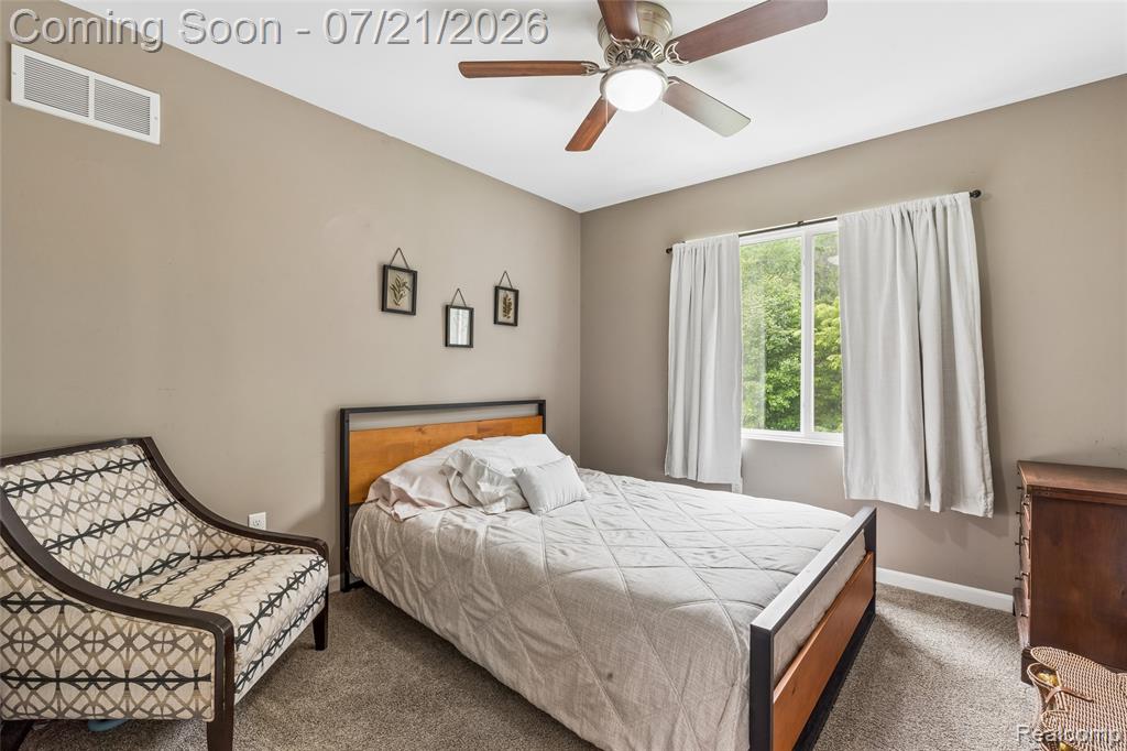 2105 Middle Ridge Drive Holly, MI 48442 - Photo 25 of 46 Gallery Image 25
