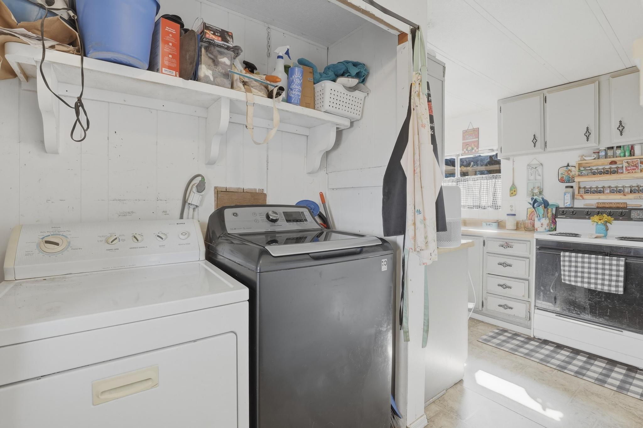 451 South Valley View Payson, AZ 85541 - Photo 15 of 21 Laundry