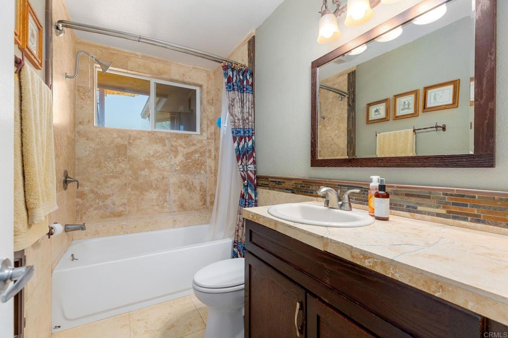 18759 Rangeland Road Ramona, CA 92065 - Photo 23 of 62