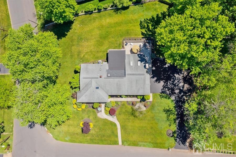 33 Southfield Road Edison, NJ 08820 - Photo 28 of 36 an aerial view of residential house with outdoor space