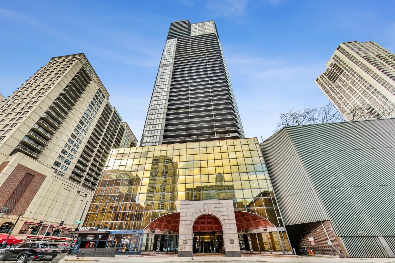 10 East Ontario St Unit 4808  