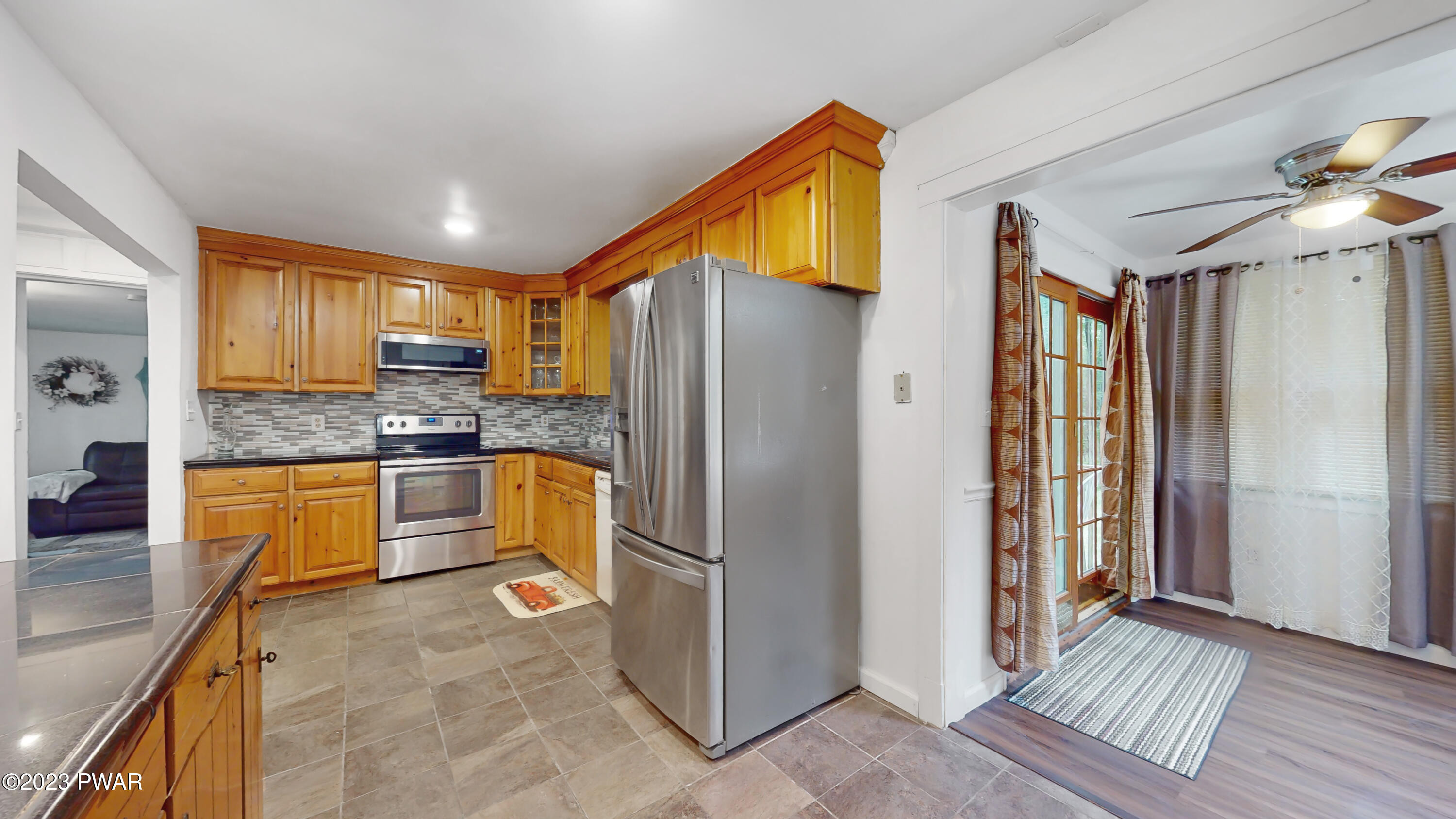 115 Fox Road Dingmans Ferry, PA 18328 - Photo 7 of 49
