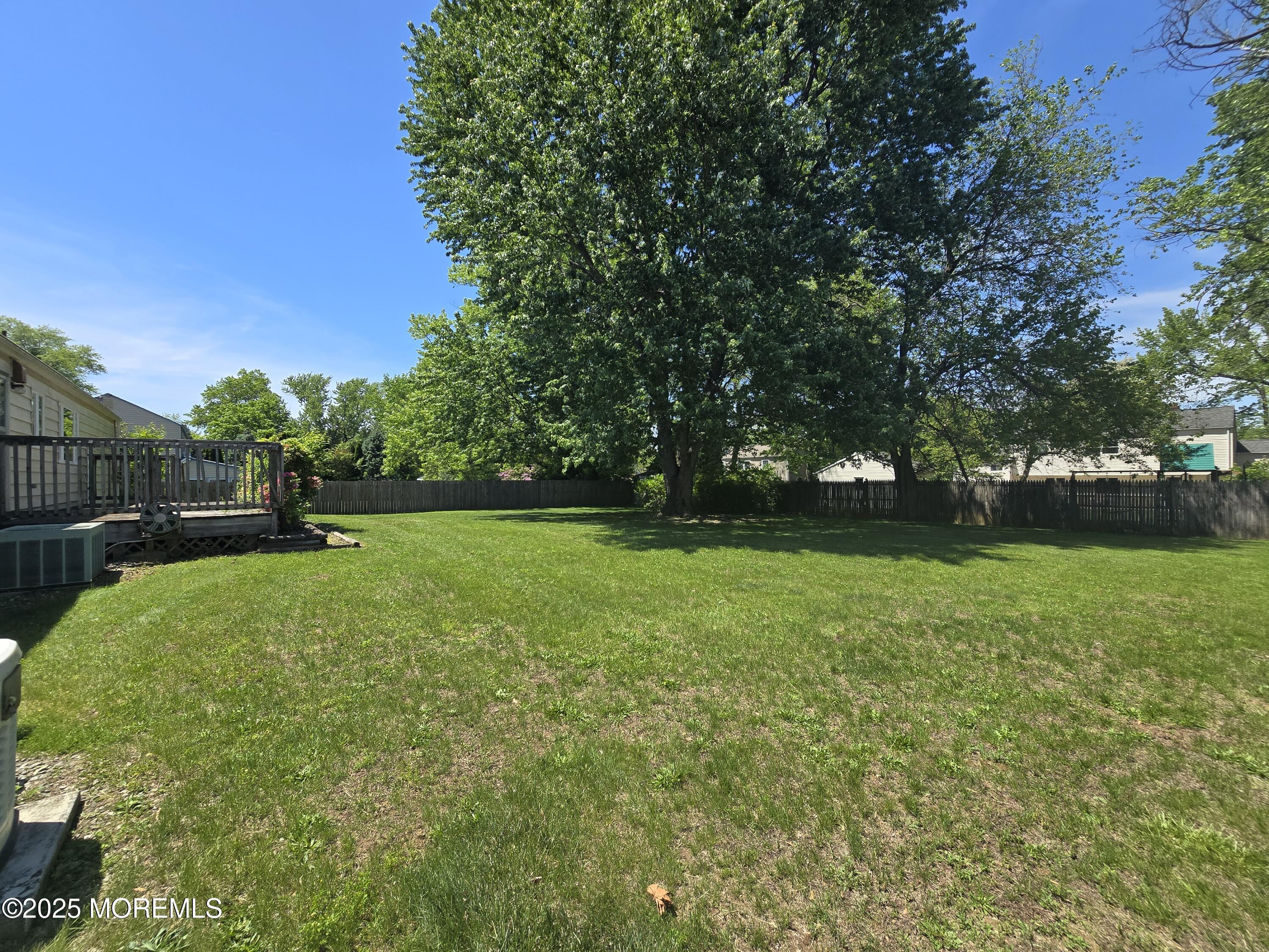 13 Mayfair Road Holmdel, NJ 07733 - Photo 22 of 31 20250512_132536