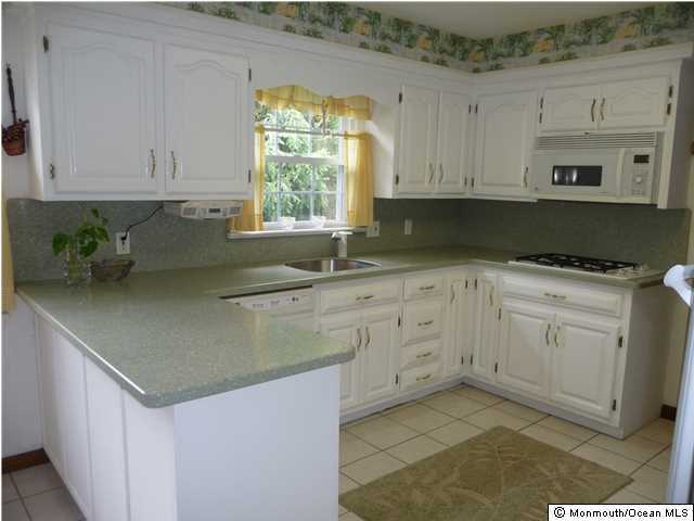 541 Bethany Road Holmdel, NJ 07733 - Photo 6 of 21 Additional Photo