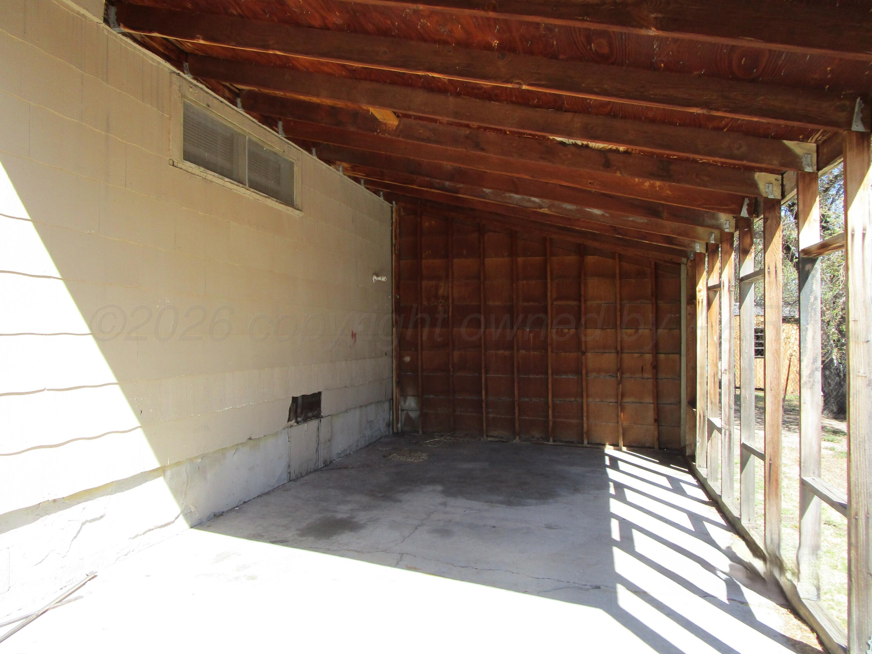 120 Elm Street Borger, TX 79007 - Photo 12 of 12 Carport
