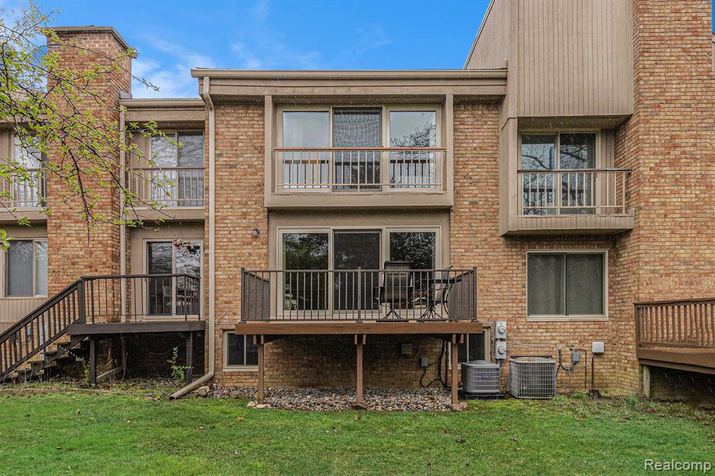 786 Oak Brook Ridge Drive Rochester Hills, MI 48307 - Photo 25 of 31