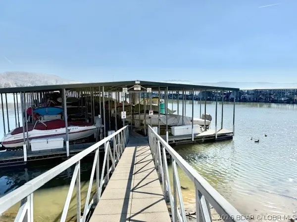 $255,000 | 93 Cedar Glen Court, Unit 1B, Camdenton, MO 65020