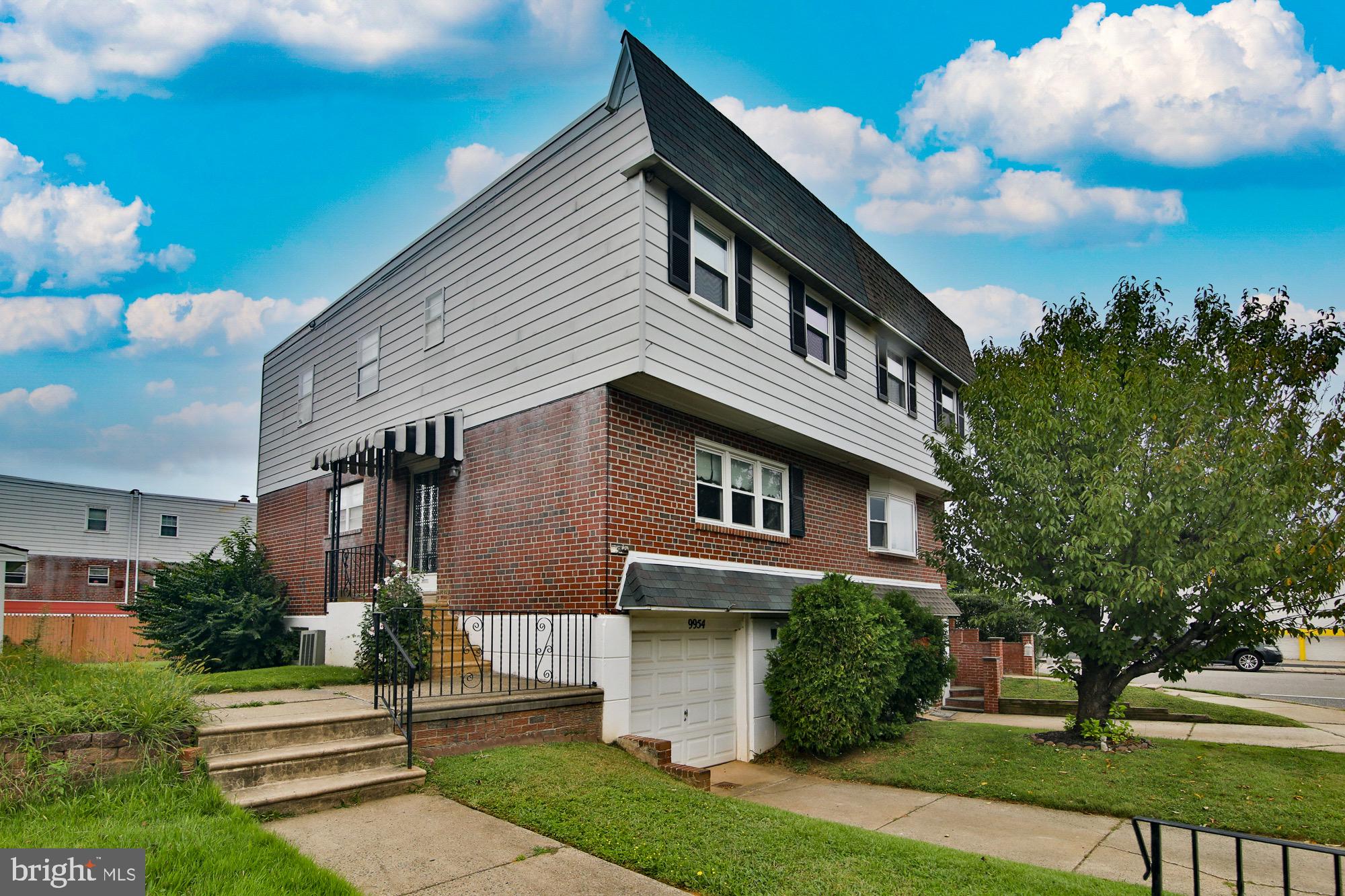 9954 Wingtip Road Philadelphia, PA 19115 - Photo 1 of 31 Gallery Image 1