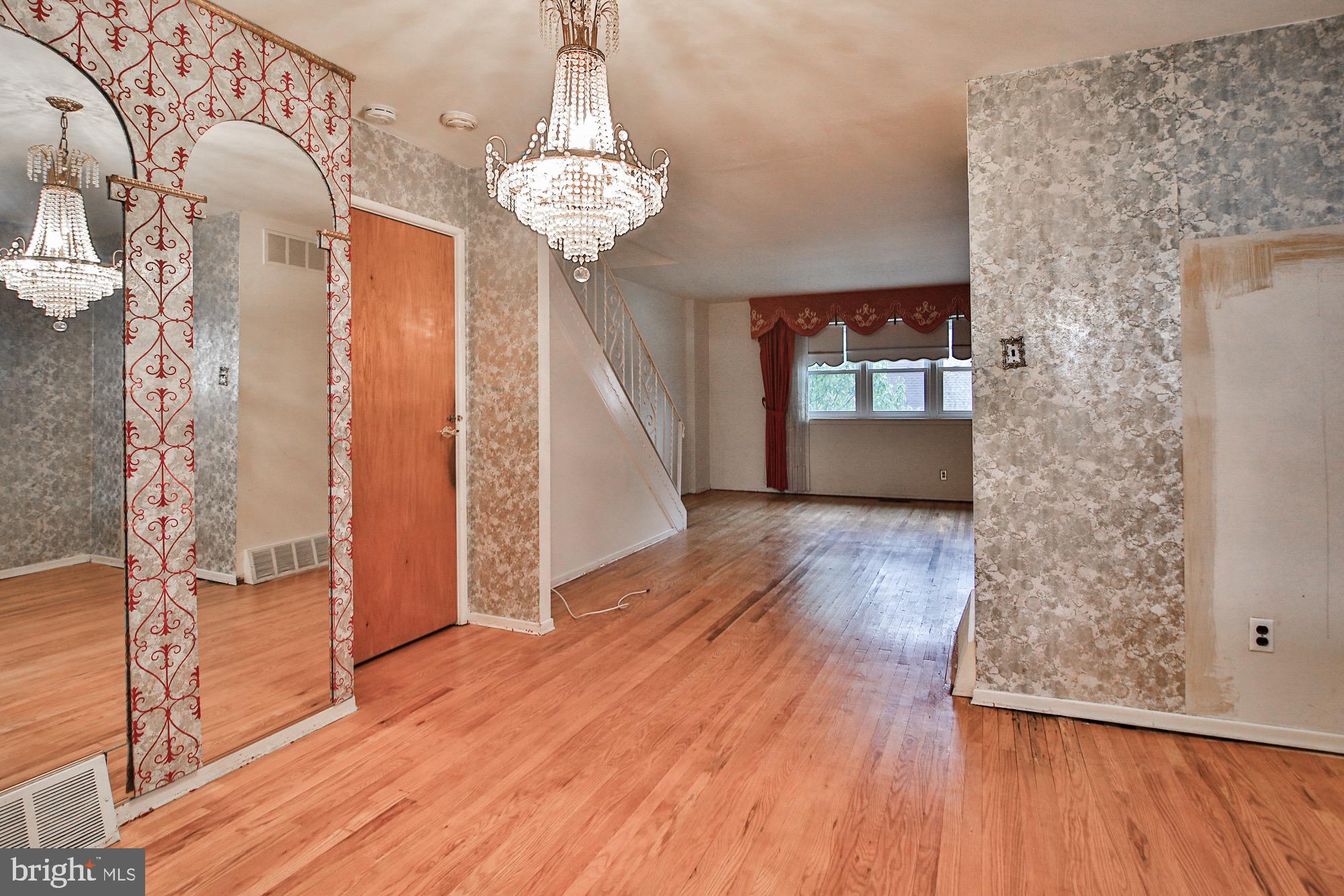 9954 Wingtip Road Philadelphia, PA 19115 - Photo 11 of 31 Gallery Image 11