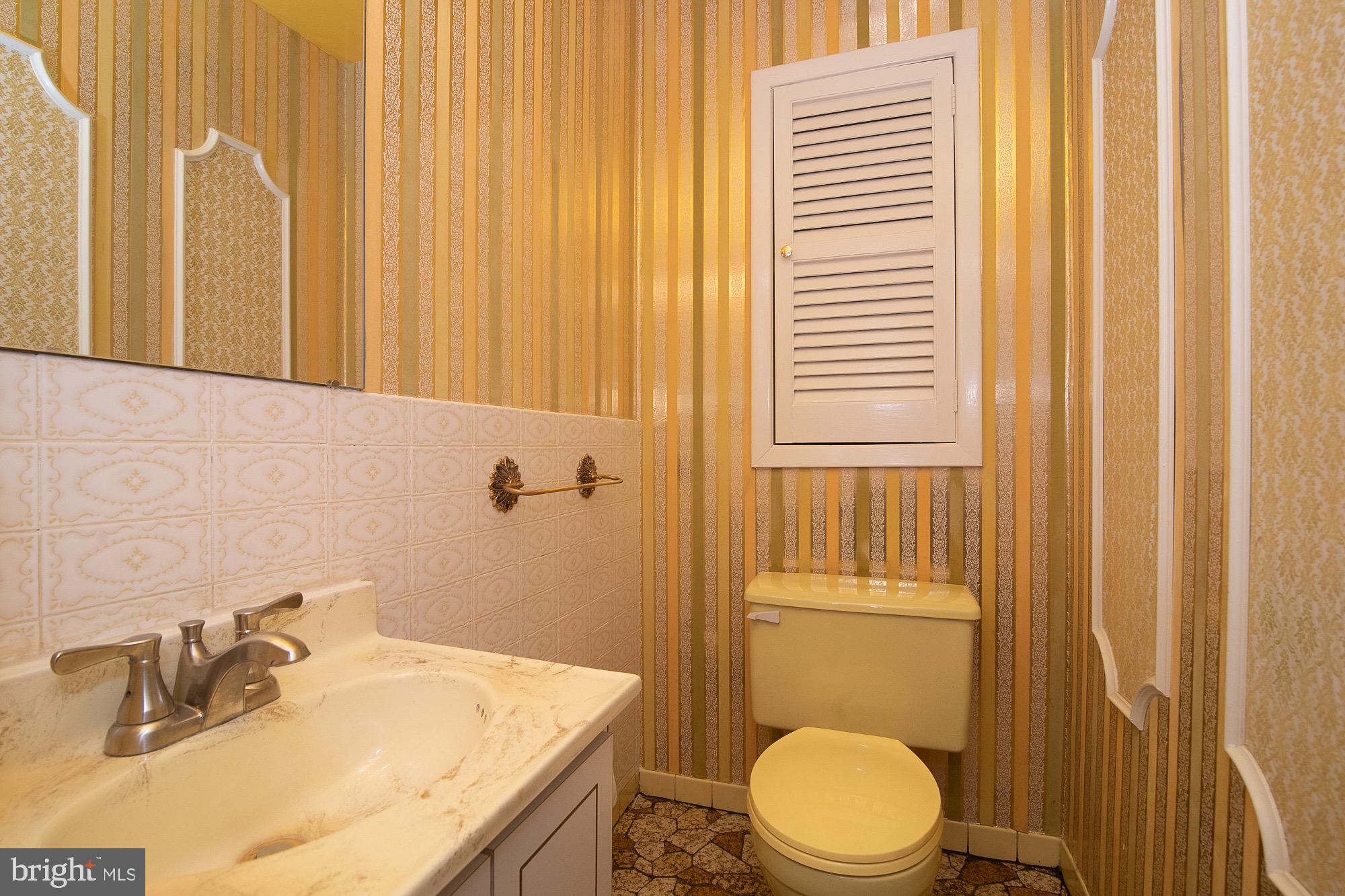 9954 Wingtip Road Philadelphia, PA 19115 - Photo 19 of 31 Gallery Image 19