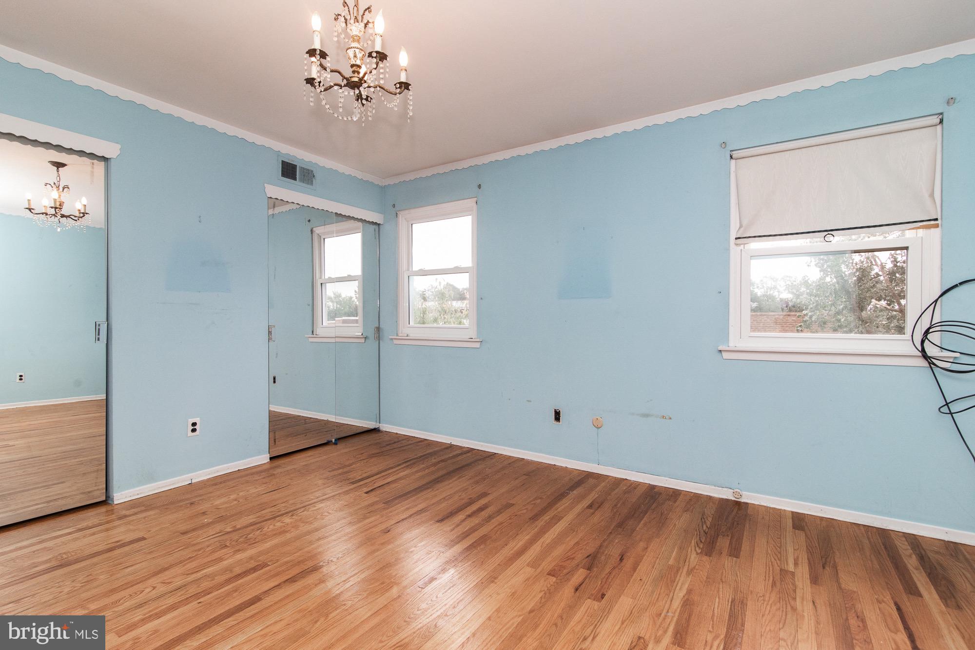 9954 Wingtip Road Philadelphia, PA 19115 - Photo 28 of 31 Gallery Image 28